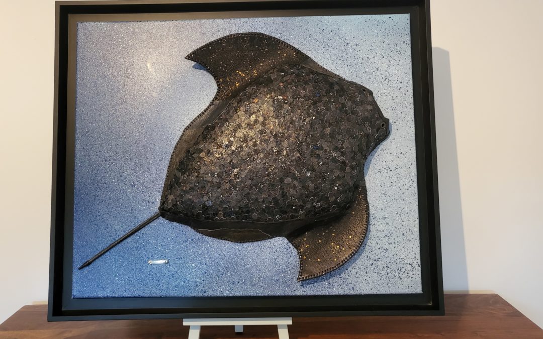 Rêves Nature a le plaisir de vous présenter ses toutes nouvelles créations, une collection unique de tableaux avec cuir de poissons….